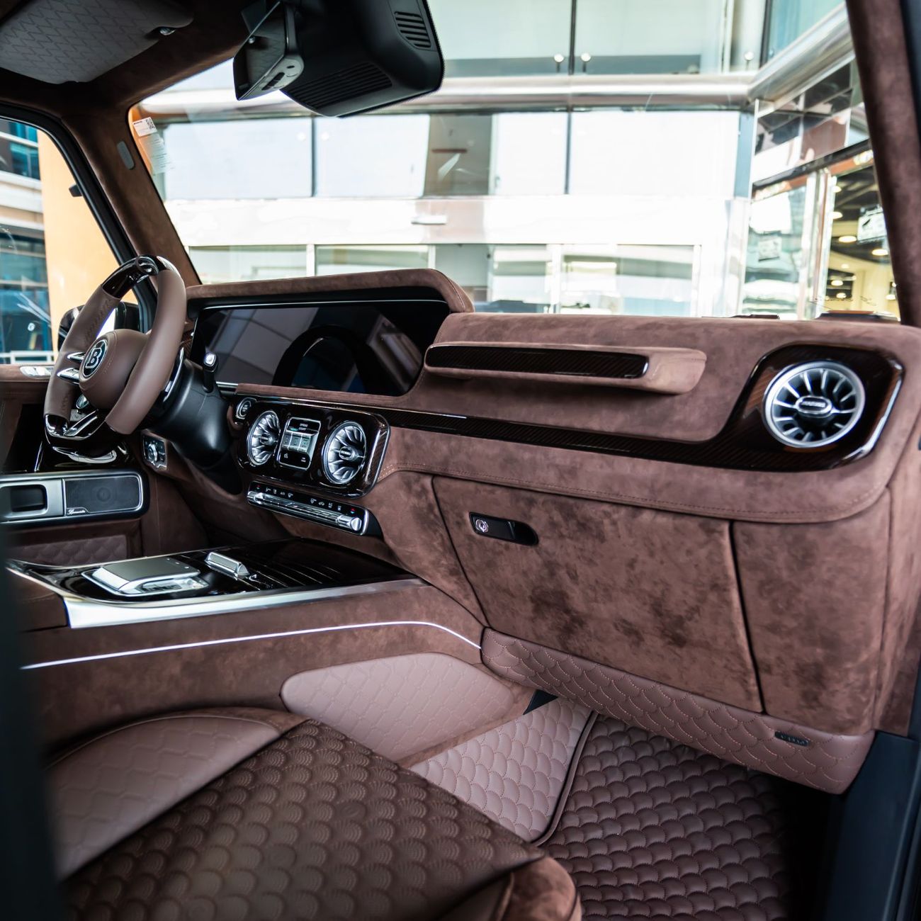 مرسيدس بنز G 63 AMG 2025 MERCEDES G800 BRABUS ( MASTER PIECE ) BRAND NEW