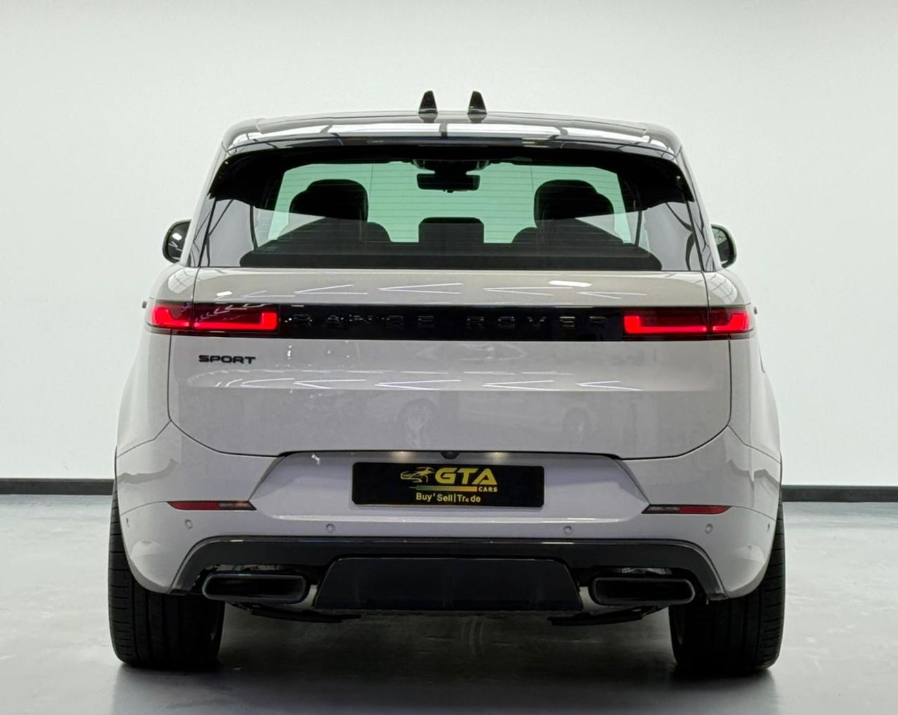 لاند روفر رينج روفر سبورت SE P360 2025 Range Rover Sport Dynamic SE ,Land Rover Warranty+ Service Contract ,Full Service Histo