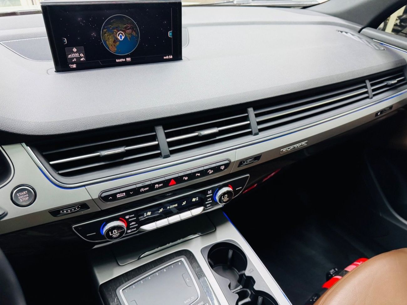 أودي Q7 45 TFSI quattro 3.0L