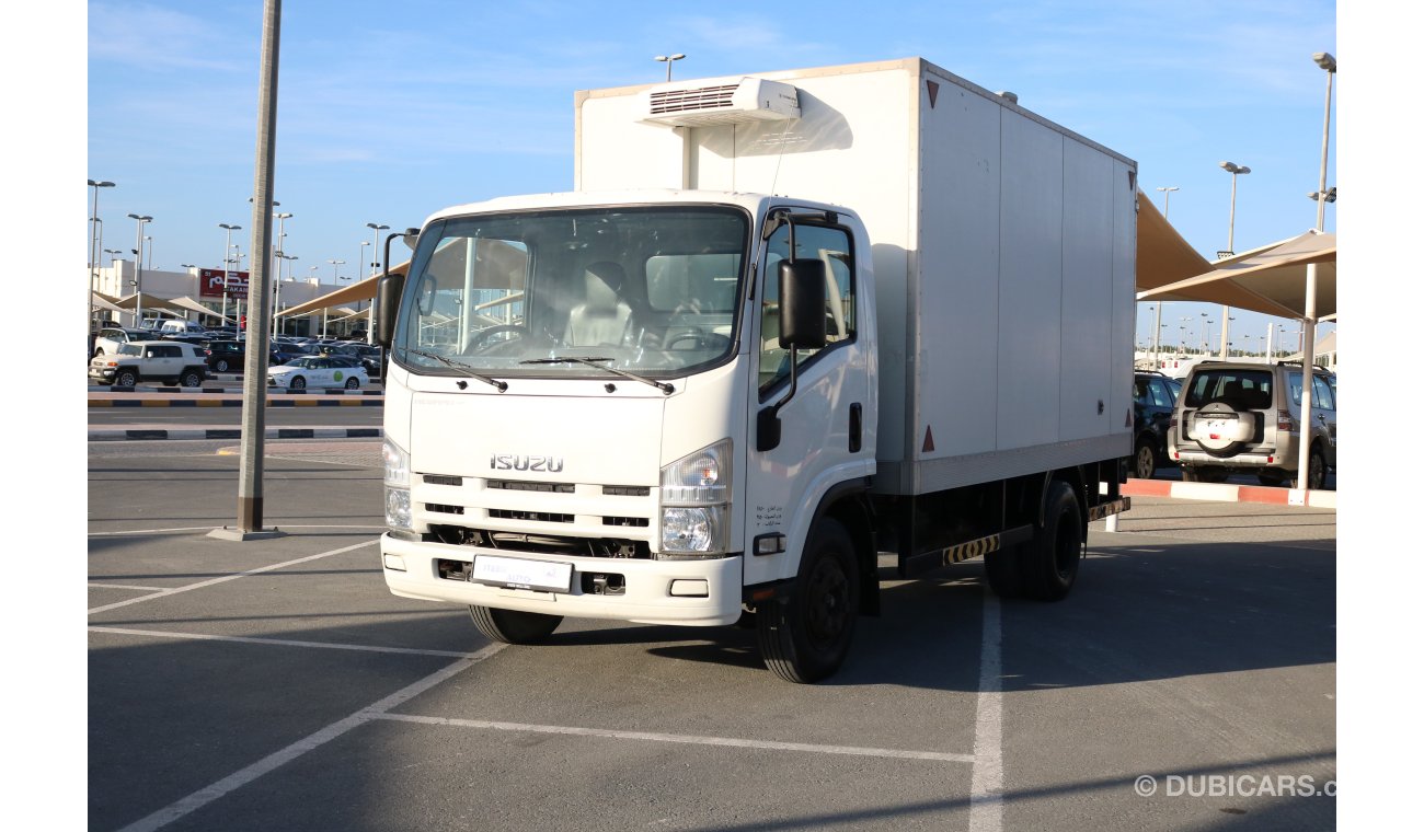 Isuzu NPR 3 TON CHILLER WITH THERMO KING V-300 TRUCK