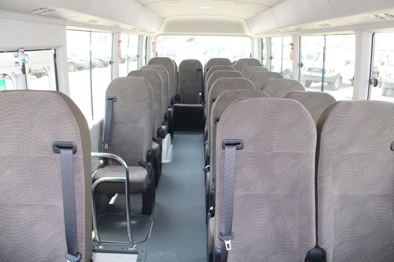 تويوتا كوستر TOYOTA COASTER 4.2L DIESEL 23 SEATER DLX MANUAL