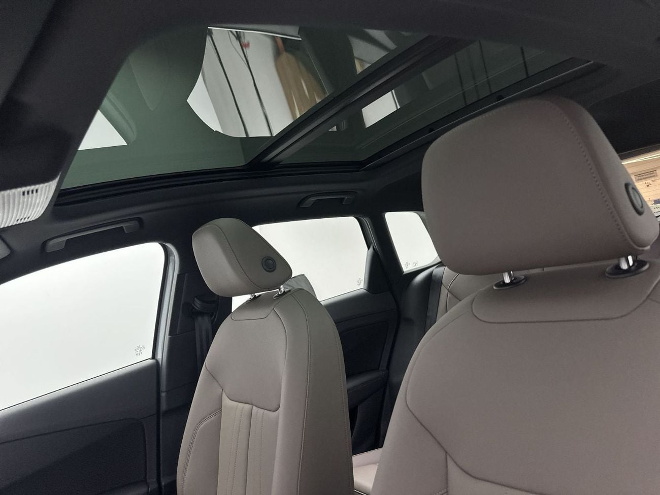 Audi Q3 SUV TFSI 150hp Progress Edition (Ref# 22609) EXCLUSIVE RAMADAN OFFER