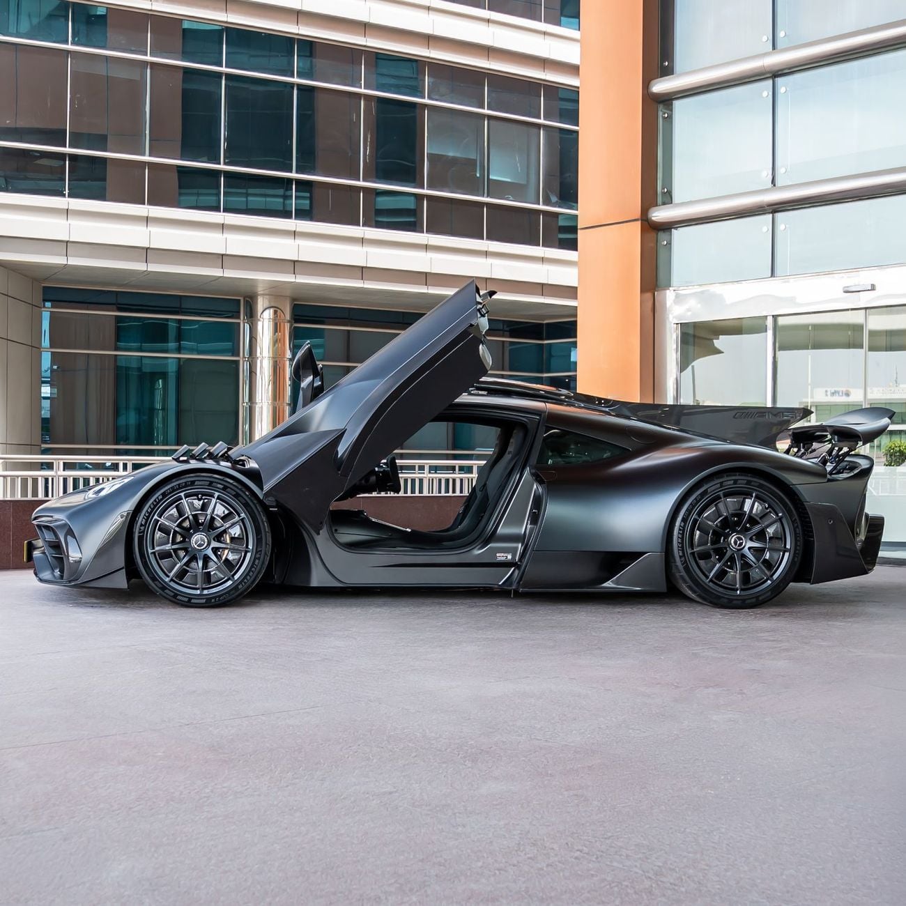 Mercedes-Benz AMG One 2024 MERCEDES AMG ONE BRAND NEW GCC WITH WARRANTY  ( 1 OF 275)