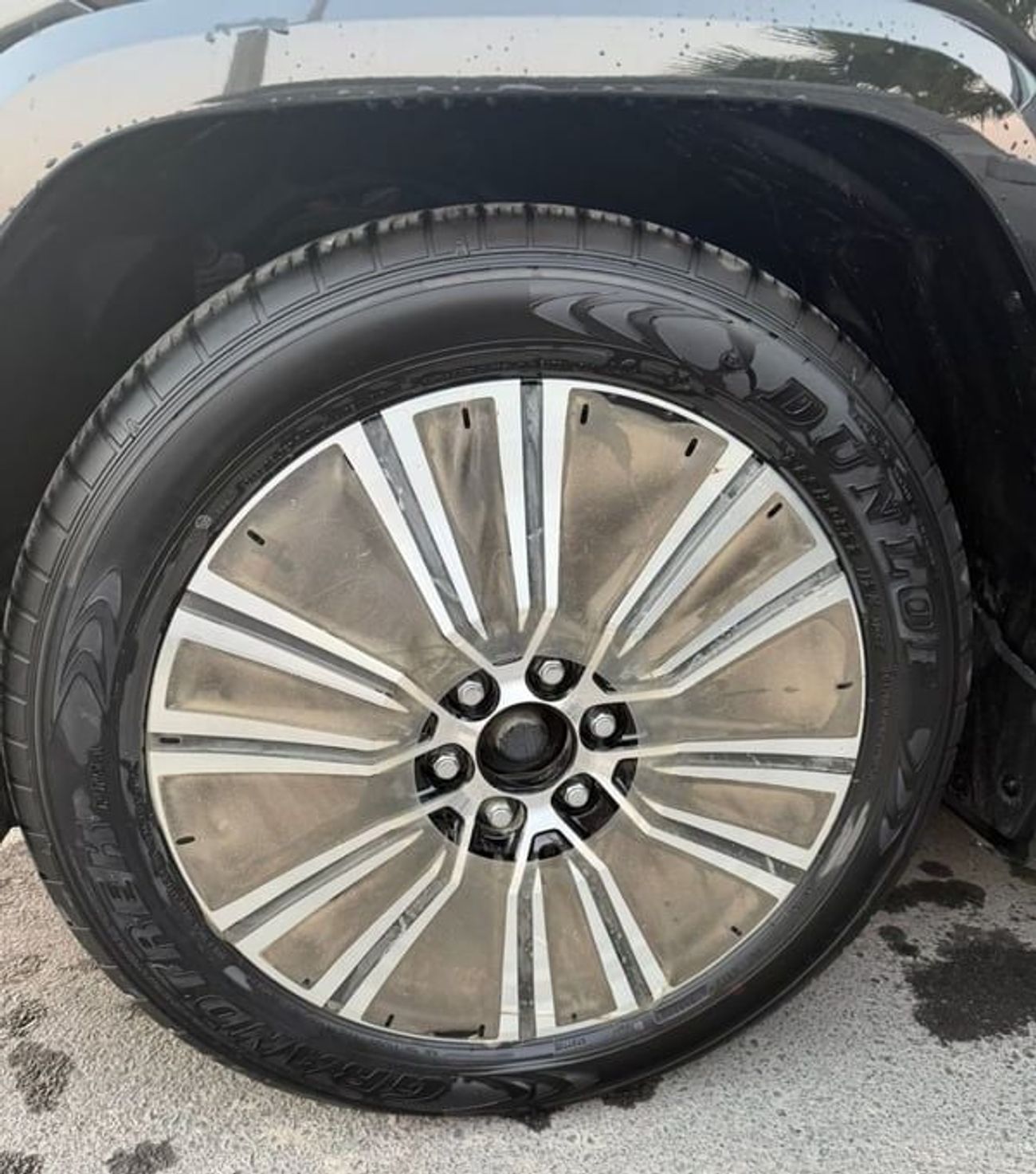 لكزس LX 700h 2025 Lexus LX700h Signature 3.5L AT Hybrid (with Auto park)