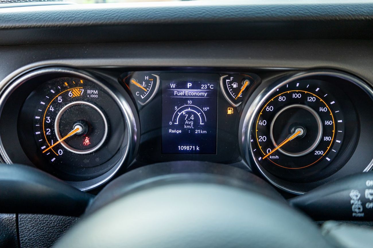 جيب رانجلر Unlimited Sport 3.6L A/T