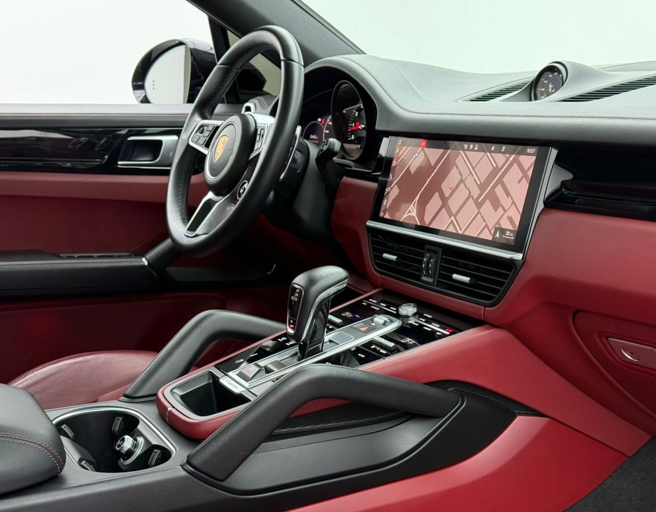 بورش كايان Std 3.0L (335 HP) 2021 Porsche Cayenne ,Porsche Warranty June/2026 ,Full Porsche Service History ,Ex