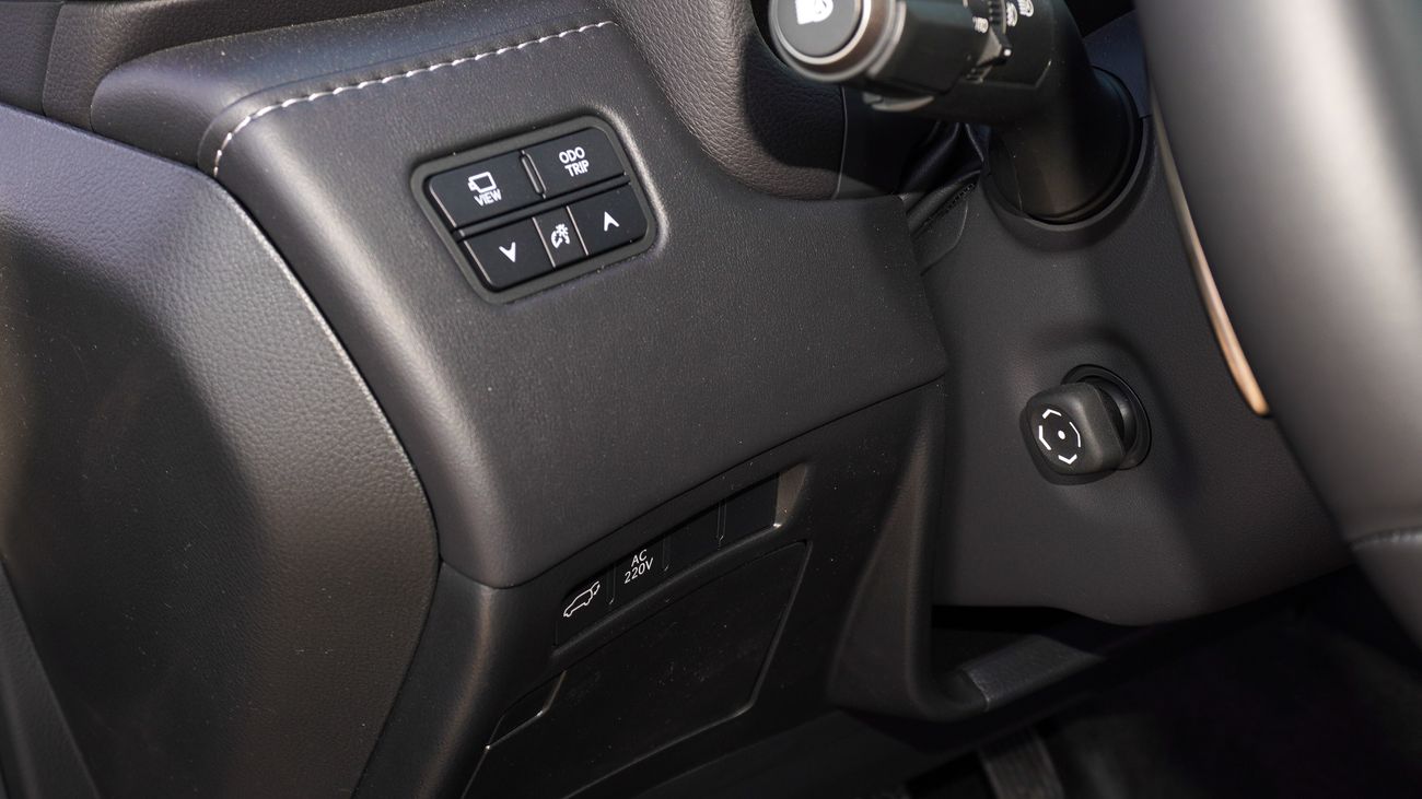 Lexus LX 700h 3.5L V6 Hybrid