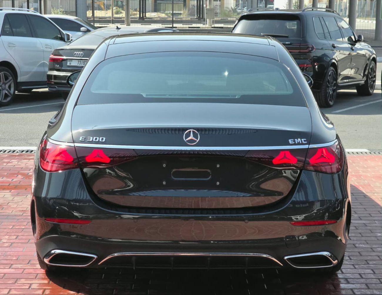 مرسيدس بنز E300 AMG Under Warranty 2026 GCC