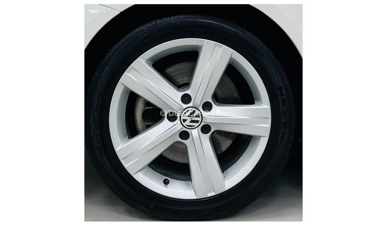 Volkswagen Eos Highline EOS .. 2,0 .. GCC .. Full Options .