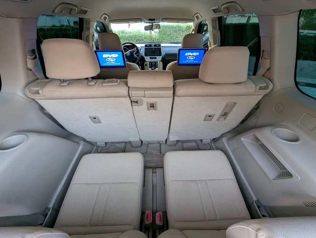 Toyota Prado TX-L FACELIFTED WITH INTERIOR AND EXTERIOR GCC V4 2.7L IN EXCELLENT CONDITION