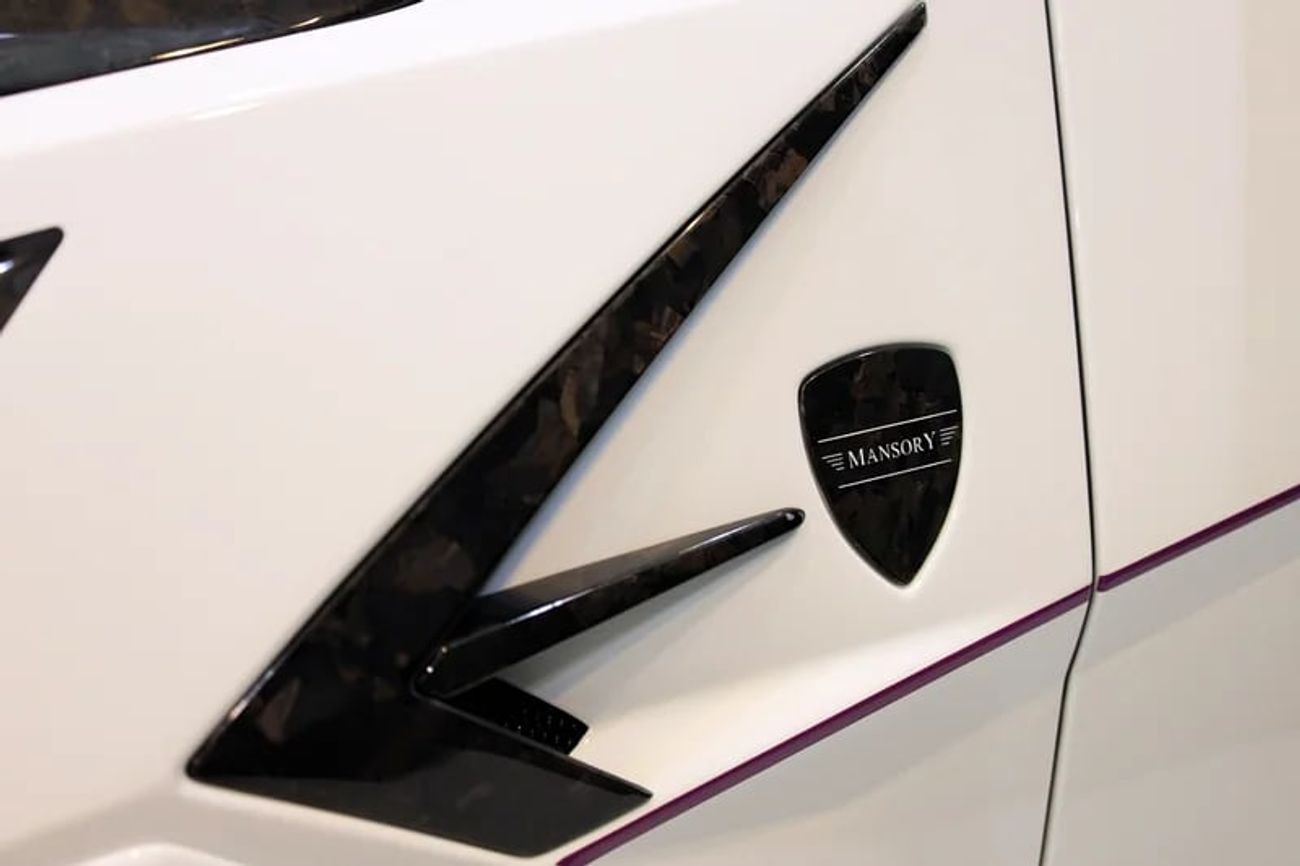 Lamborghini Urus 2019 LAMBORGHINI URUS MANSORY ORIGINAL With Mansory Certificate, Forged Carbon Body and Interior