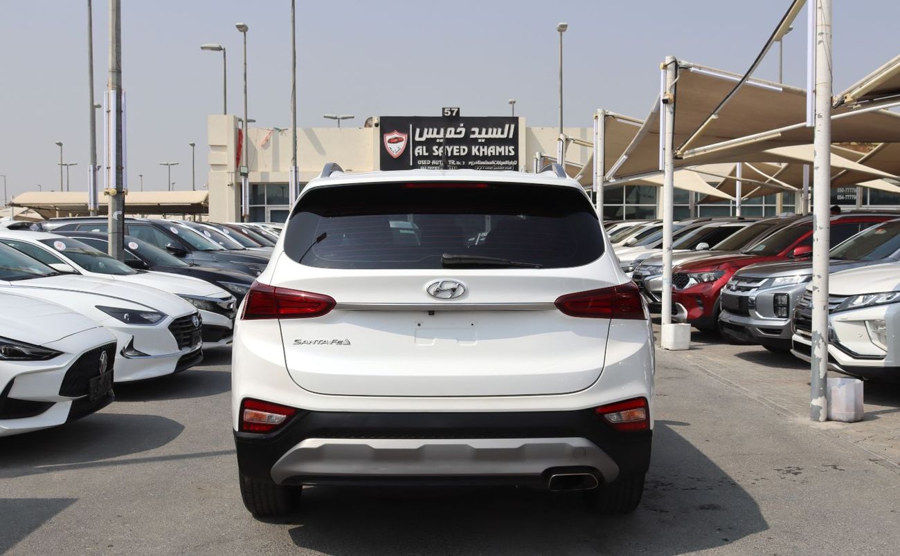 هيونداي سانتا في هيونداى سانتافى 2019 - خليجى -عدد 7 مقاعد - بدون حوادث محرك 2.4L بحاله ممتازه