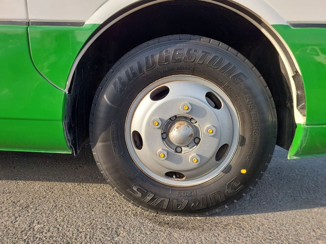 Mitsubishi Rosa MITSUBISHI ROSA BUS RHD 2001 MODEL 5.2 L DIESEL MANUAL(PM01614)