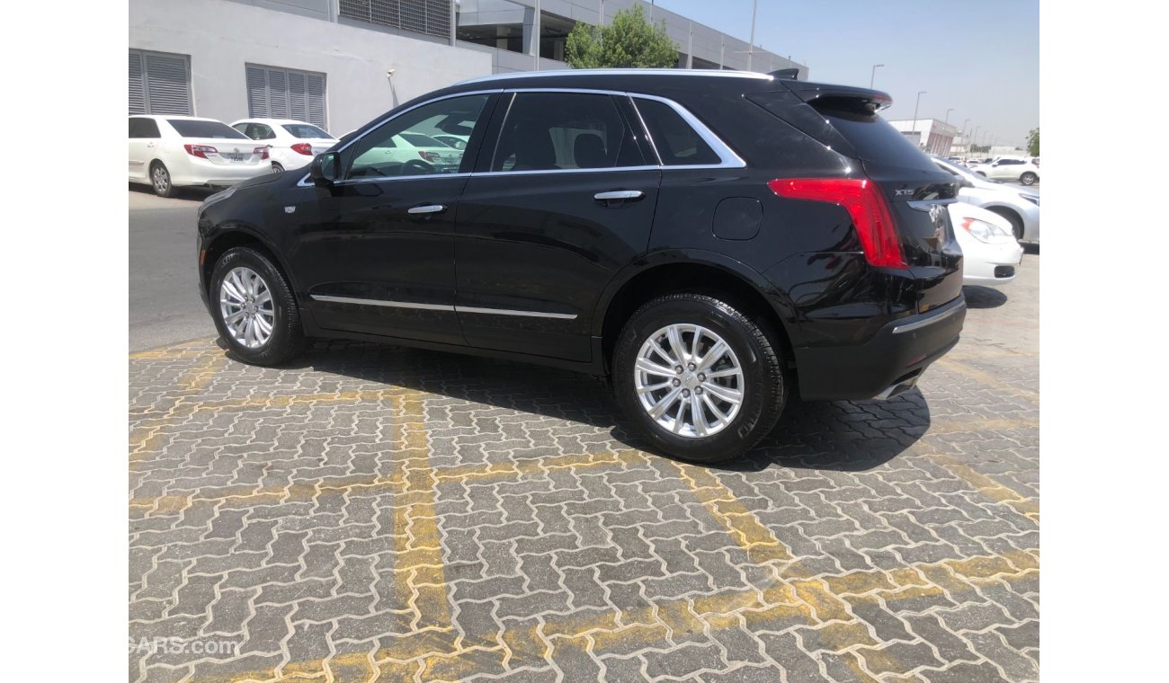 Cadillac XT5 American importer