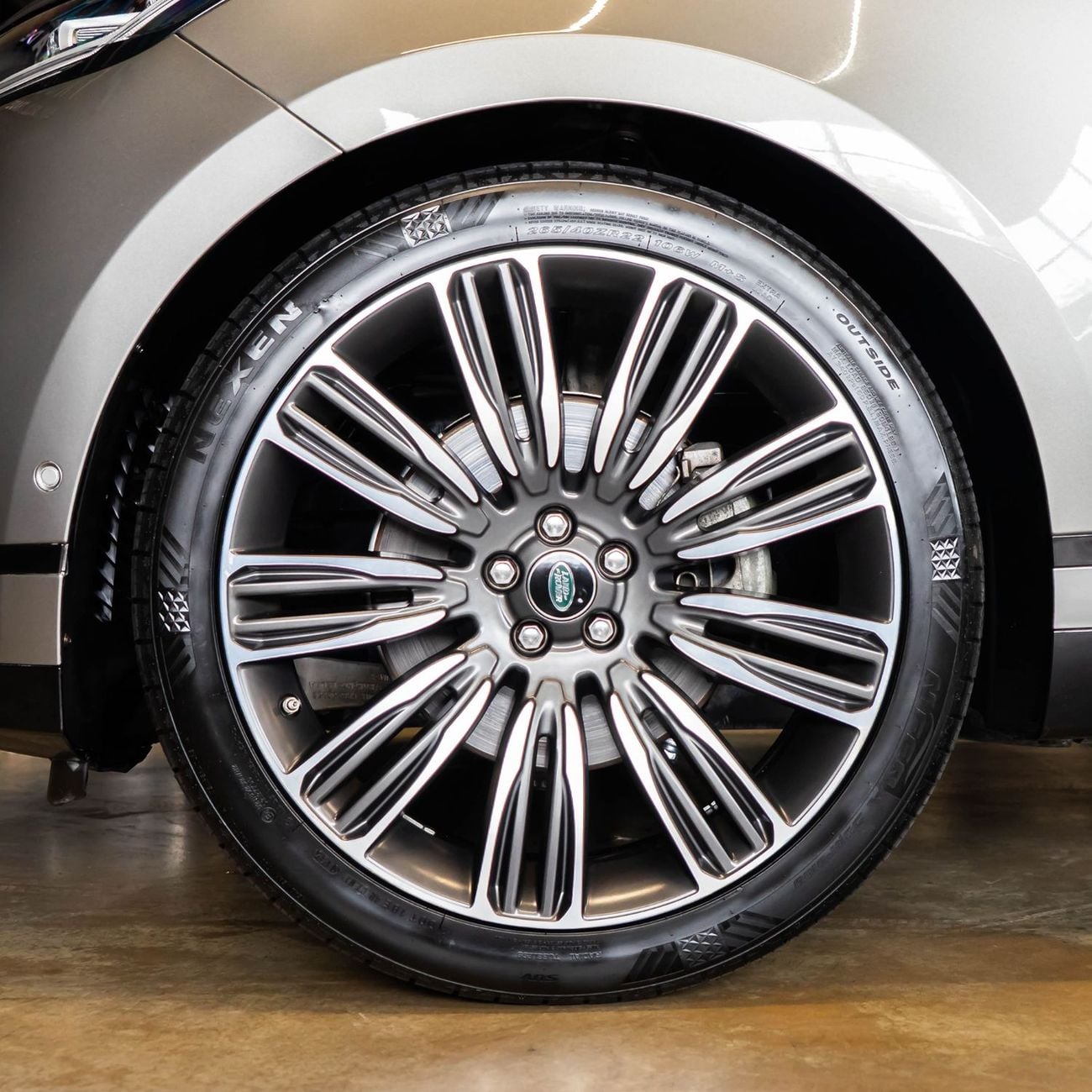 لاند روفر رينج روفر فيلار P380 R-Dynamic HSE 3.0L