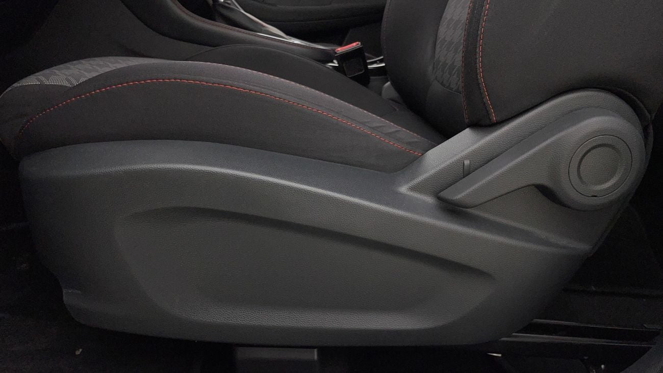 أم جي ZS STD 1.5 | بدون دفعة مقدمة | اختبار القيادة في المنزل