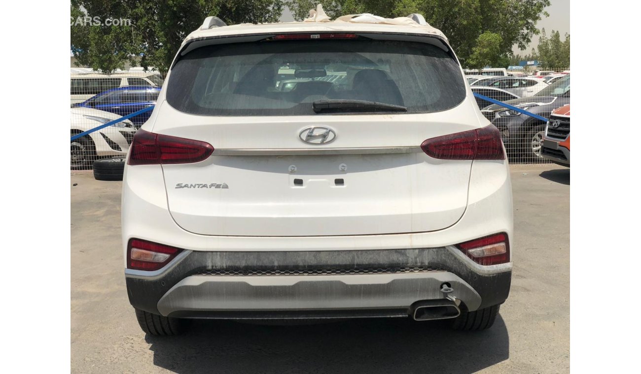 Hyundai Santa Fe 2.4L, PANORAMIC ROOF, PUSH START, 2-POWER SEATS, ALLOY WHEELS 17'', WIRELESS CHARGER, CODE-HSFF4