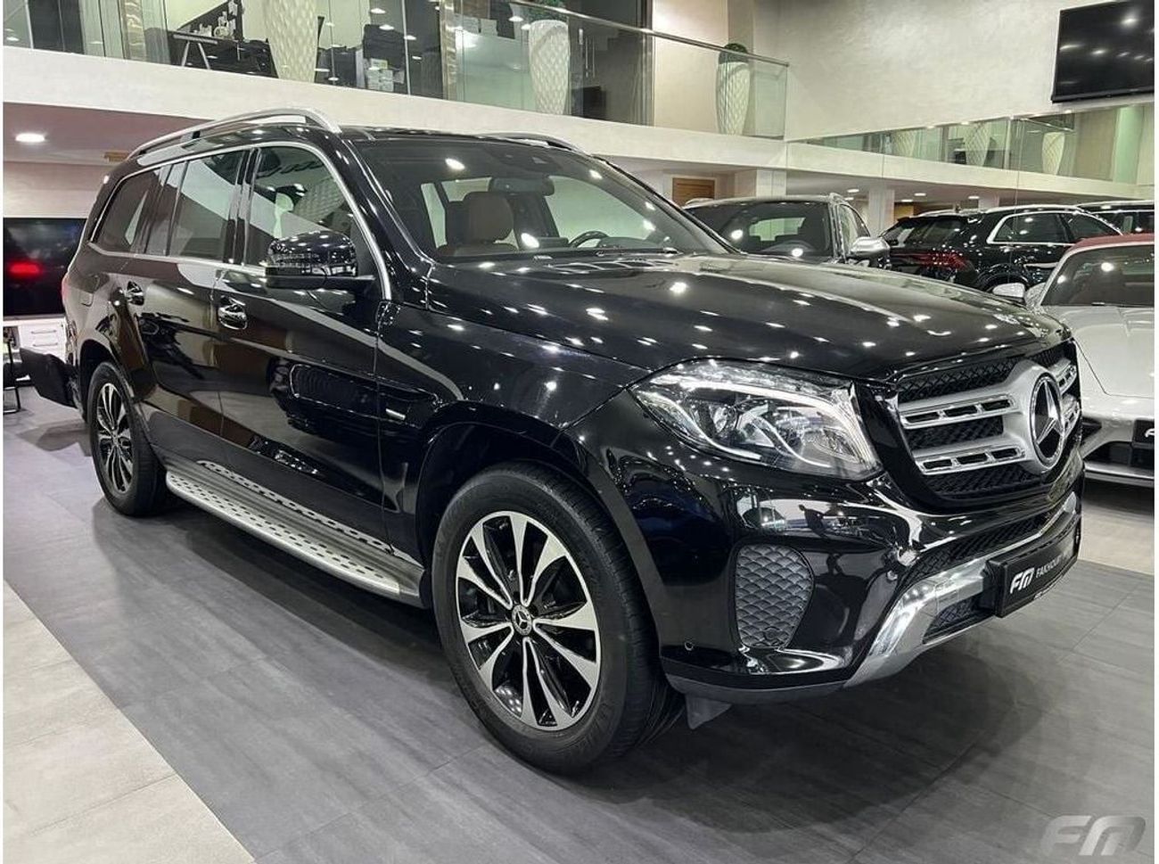 مرسيدس بنز GLS 400 MERCEDES-BENZ GLS 400 - GCC - IN IT'S REALLY GOOD CONDITION!!!