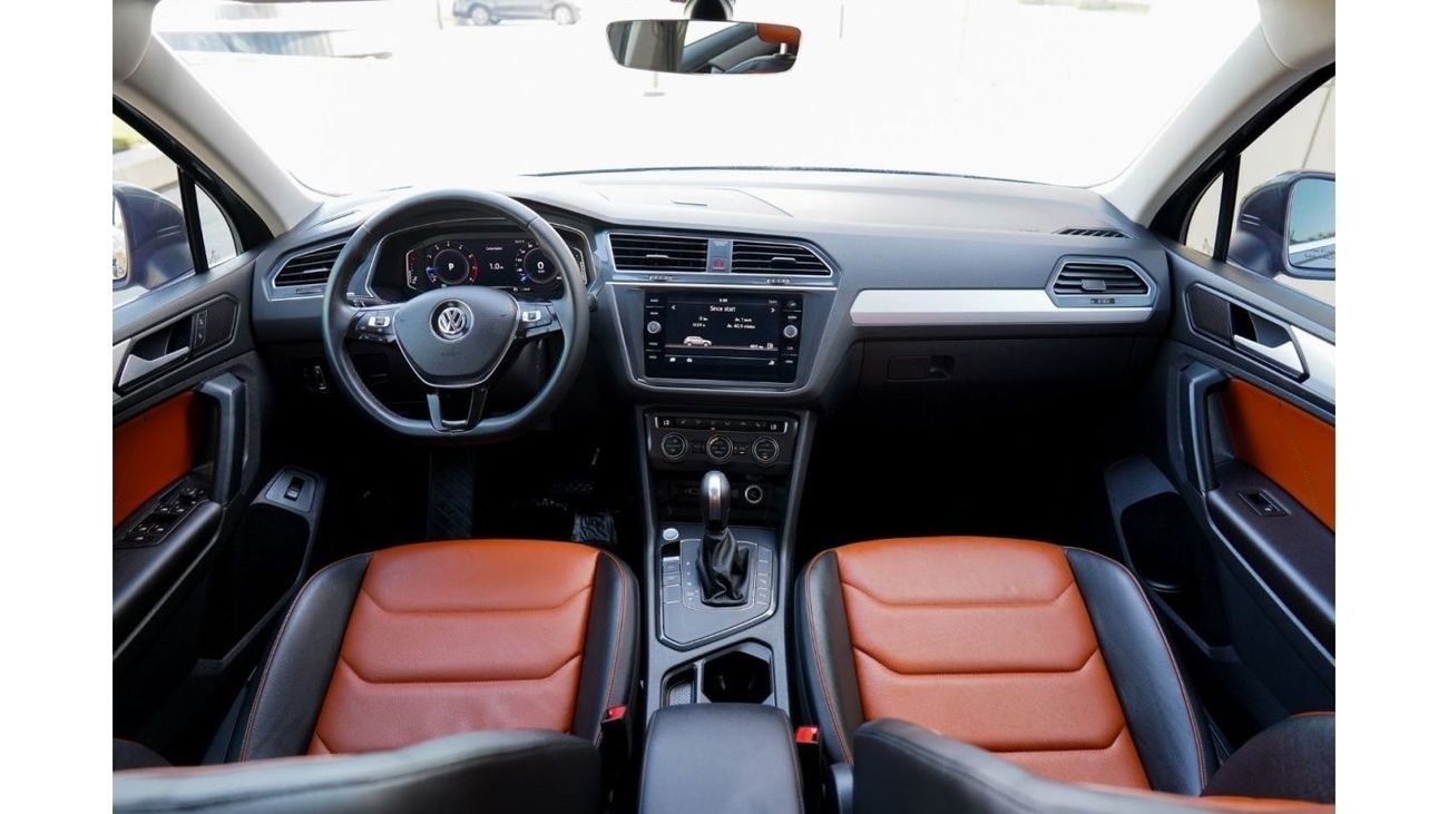 Volkswagen Tiguan Volkswagen Tiguan R-Line 2020 GCC under Warranty with Flexible Down-Payment/ Flood Free.