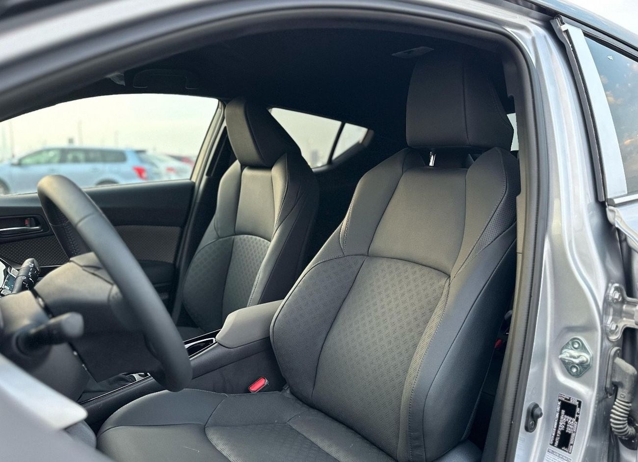 تويوتا CHR خليجيه زيرو كيلومتر