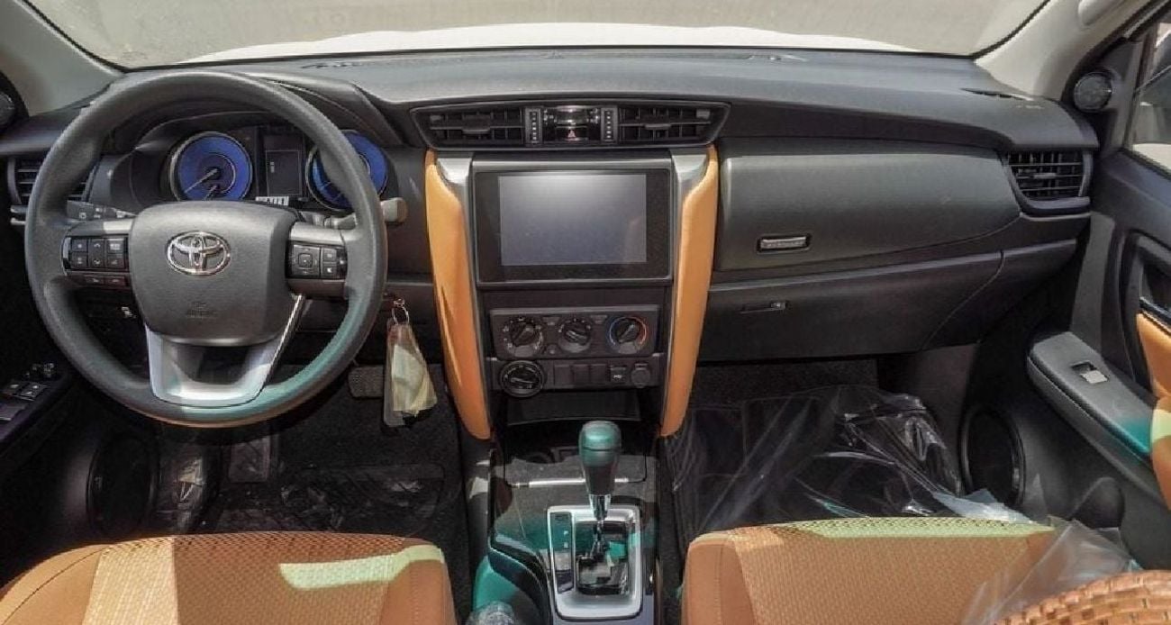 Toyota Fortuner EXR 2.7L (160 HP)