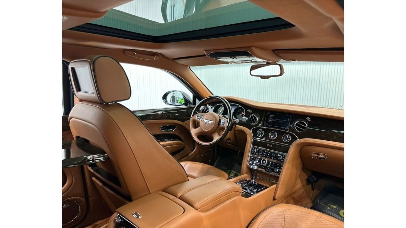 بنتلي مولسان 2016 Bentley Mulsanne Speed, Full Service History, Low Kms, Excellent Condition, GCC