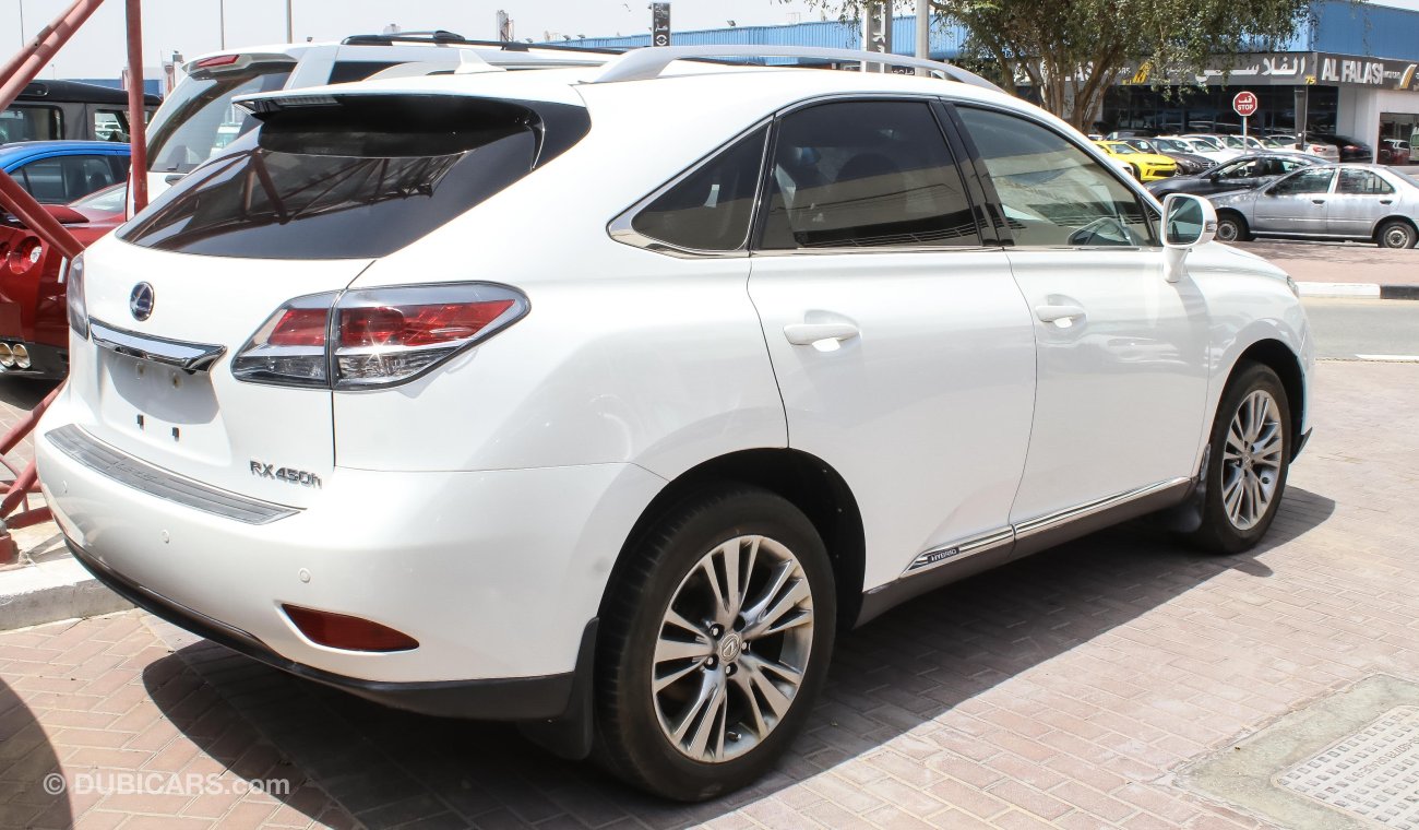 لكزس RX 450 Hybrid