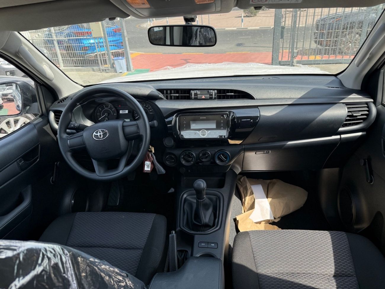 تويوتا هيلوكس GLX Long 2.4L