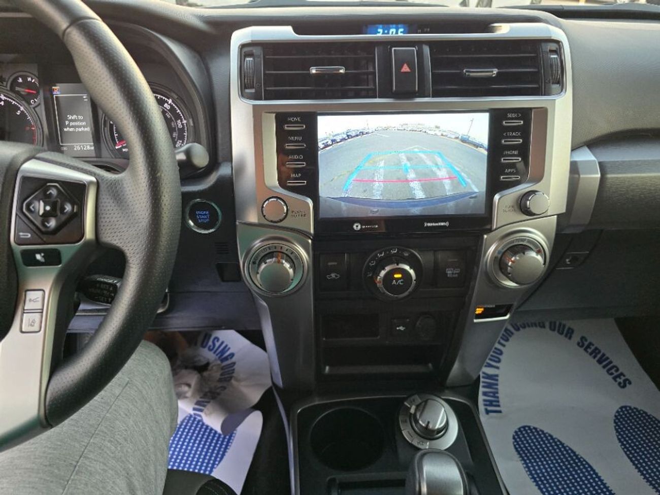 تويوتا Runner4 2022 Model 4x4 , Push button and leather seats