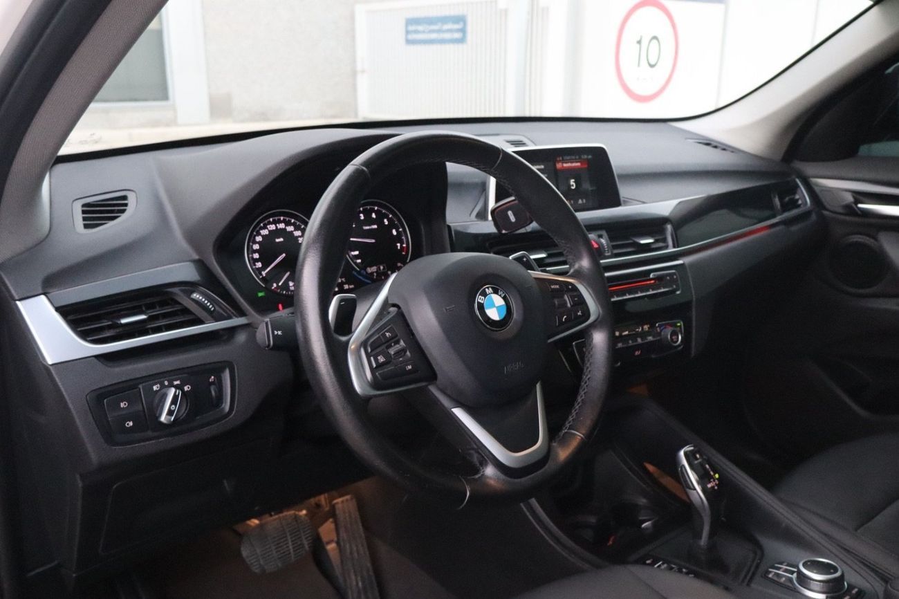 BMW X1 sDrive 18i 1.5L