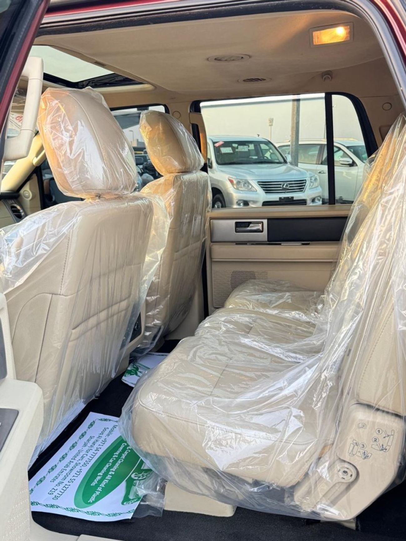 Ford Expedition XLT 3.5L In excellent condition and requires no expense