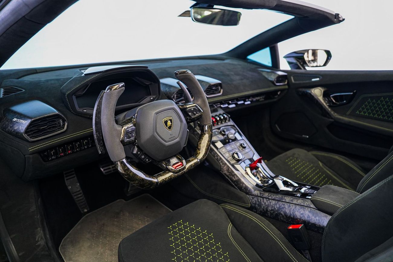 لامبورغيني هوراكان PERFORMANTE SPYDER