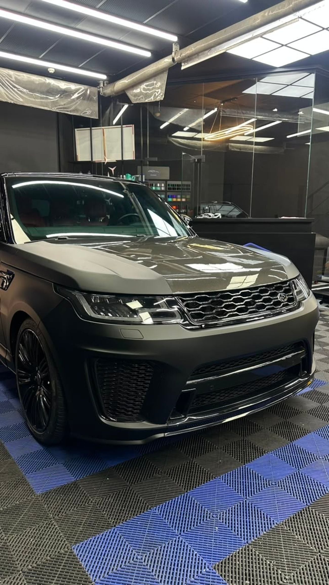 Land Rover Range Rover Sport HSE DYNAMIC