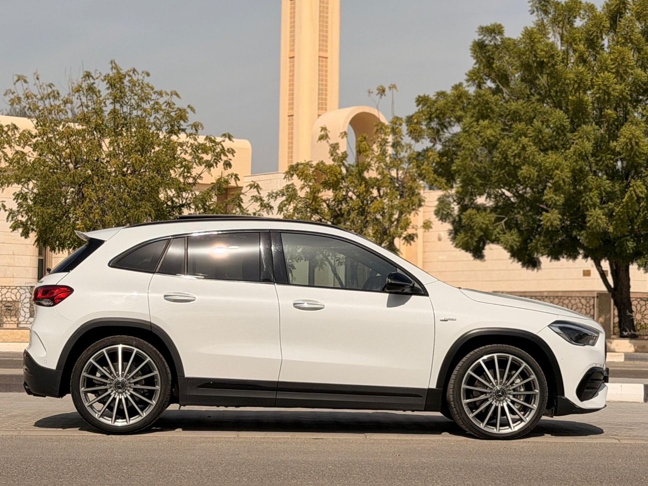 Mercedes-Benz CLA 35 AMG 4MATIC