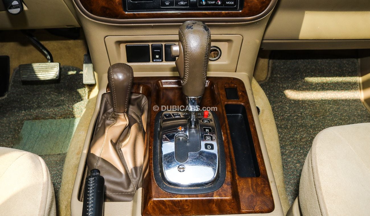 Nissan Patrol Super Safari Nissan patrol Super Safari 2003 GCC Specefecation