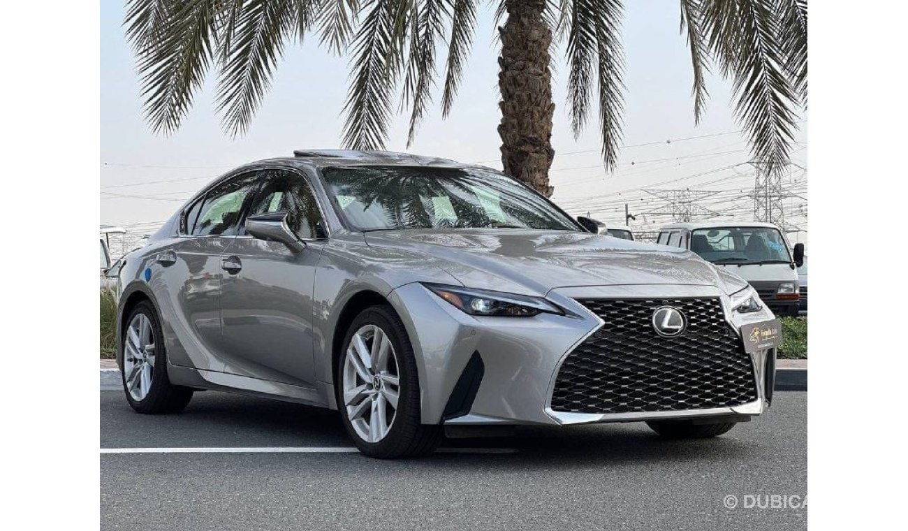 Lexus IS300 AWD 3.5L V6 PTR A/T // 2022 // FULL OPTION WITH 360 CAMERA , RADAR , CRUISER CONTROL // SPECIAL OFFE