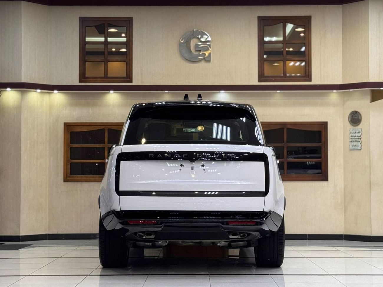 لاند روفر رينج روفر LAND ROVER RANGE ROVER AUTOBIOGRAPHY P 530 / GCC UNDER WARRANTY 2026