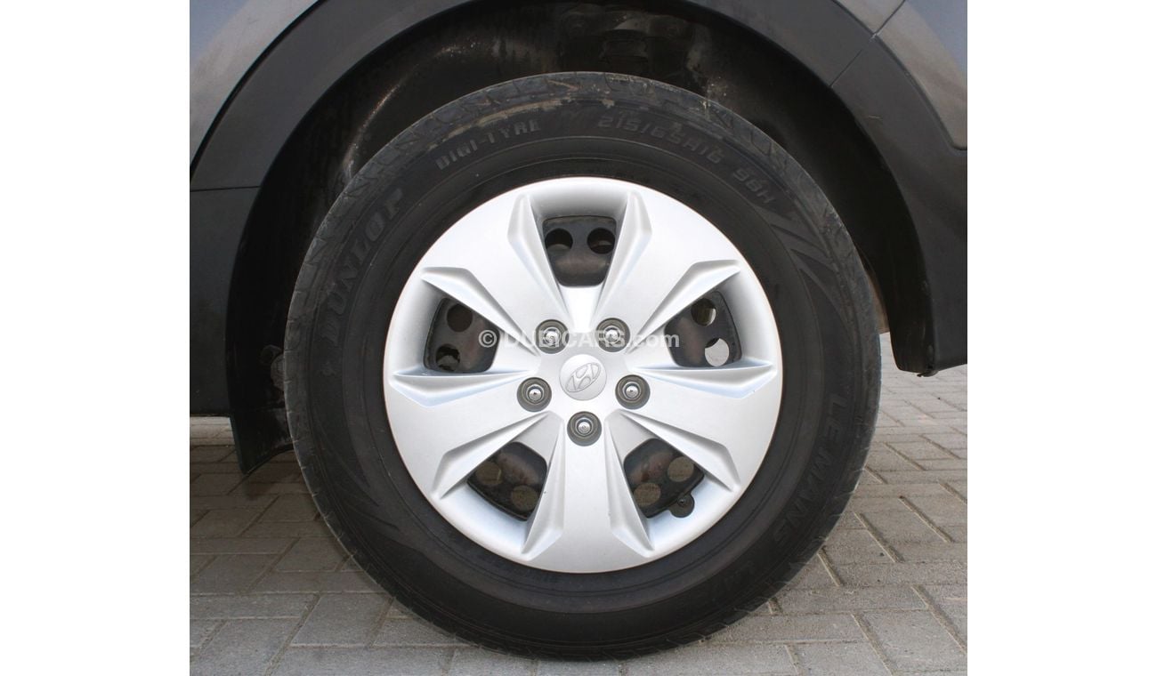 هيونداي كريتا هيونداى كاريتا 2018 رمادى خليجي بحالة ممتازة بدون حوادث