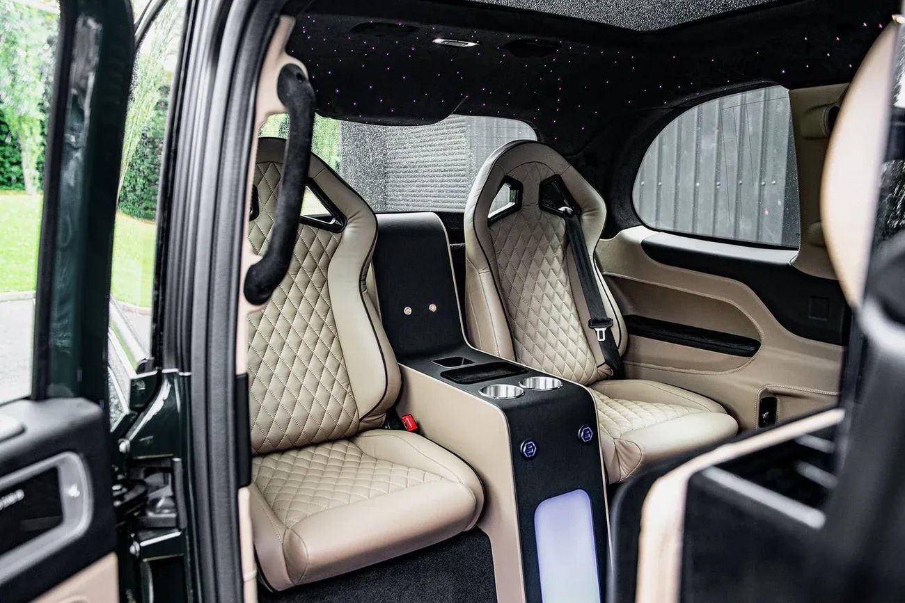 أل اي في سي TX LEVC TX5 TAXI Hybrid-Electric KAHN CONVERSION (EXPORT ONLY) RIGHT HAND DRIVE