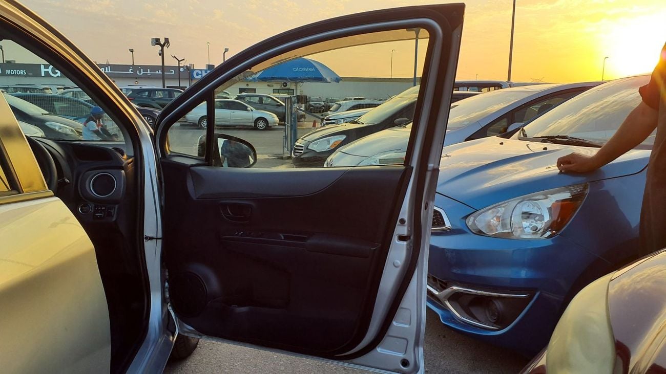 Toyota Vitz Fresh Import New Condition Vehicle