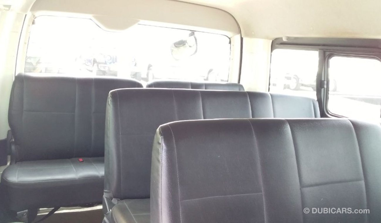 Toyota Hiace Toyota Hiace Bus GLS 2015 GCC