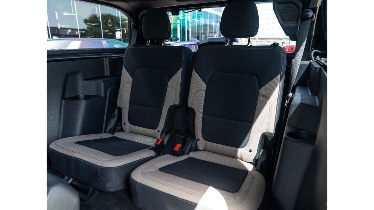 Ford Bronco Big Band AED 2,673 PM • BRONCO BIG BEND 2-DOOR • OFFICIAL FORD WARRANTY AND SERVICE PLAN UNTIL 2027