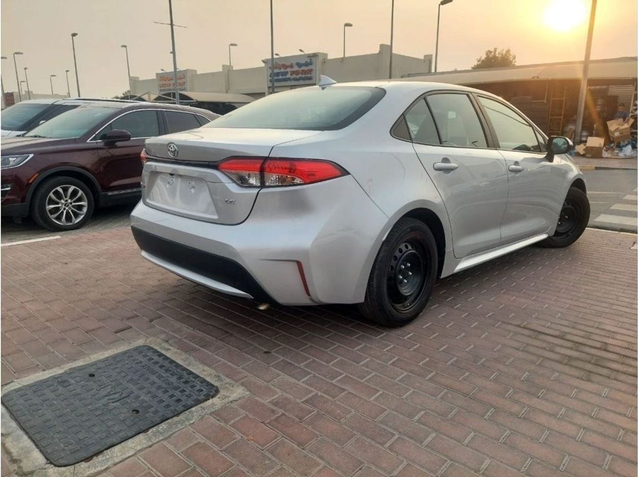 تويوتا كورولا 1.8L PETROL AUTOMATIC TRANSMISSION