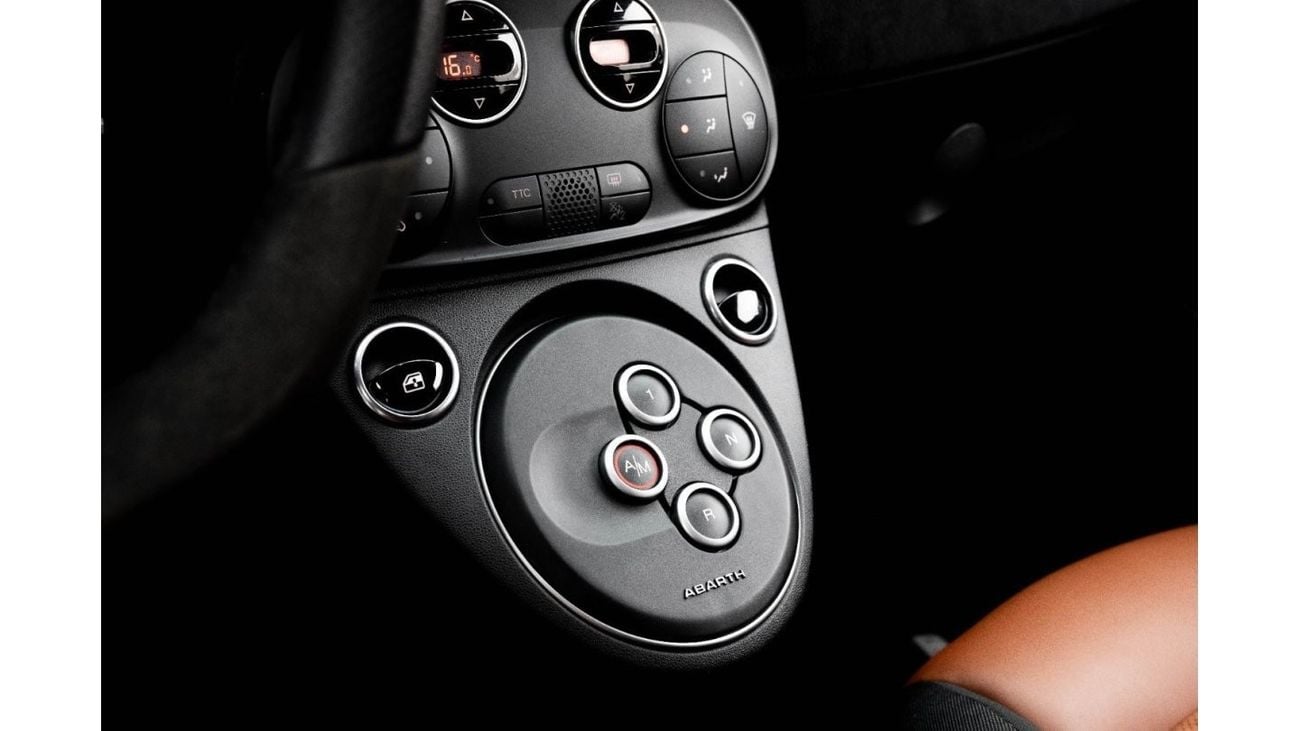 Abarth 595 Competizione | 1,567 P.M  | 0% Downpayment | Full Agency Service History!