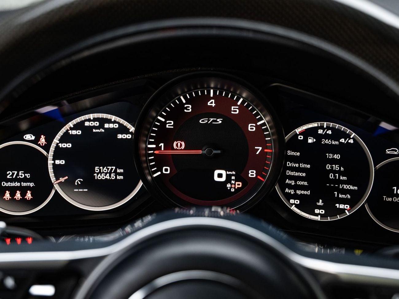 بورش كايان GTS اشترِ الآن، وادفع لاحقًا | معيار بلاك لاين | ضمان بورشه حتى مايو 2027، سجل صيانة كامل، مجلس التعاون 