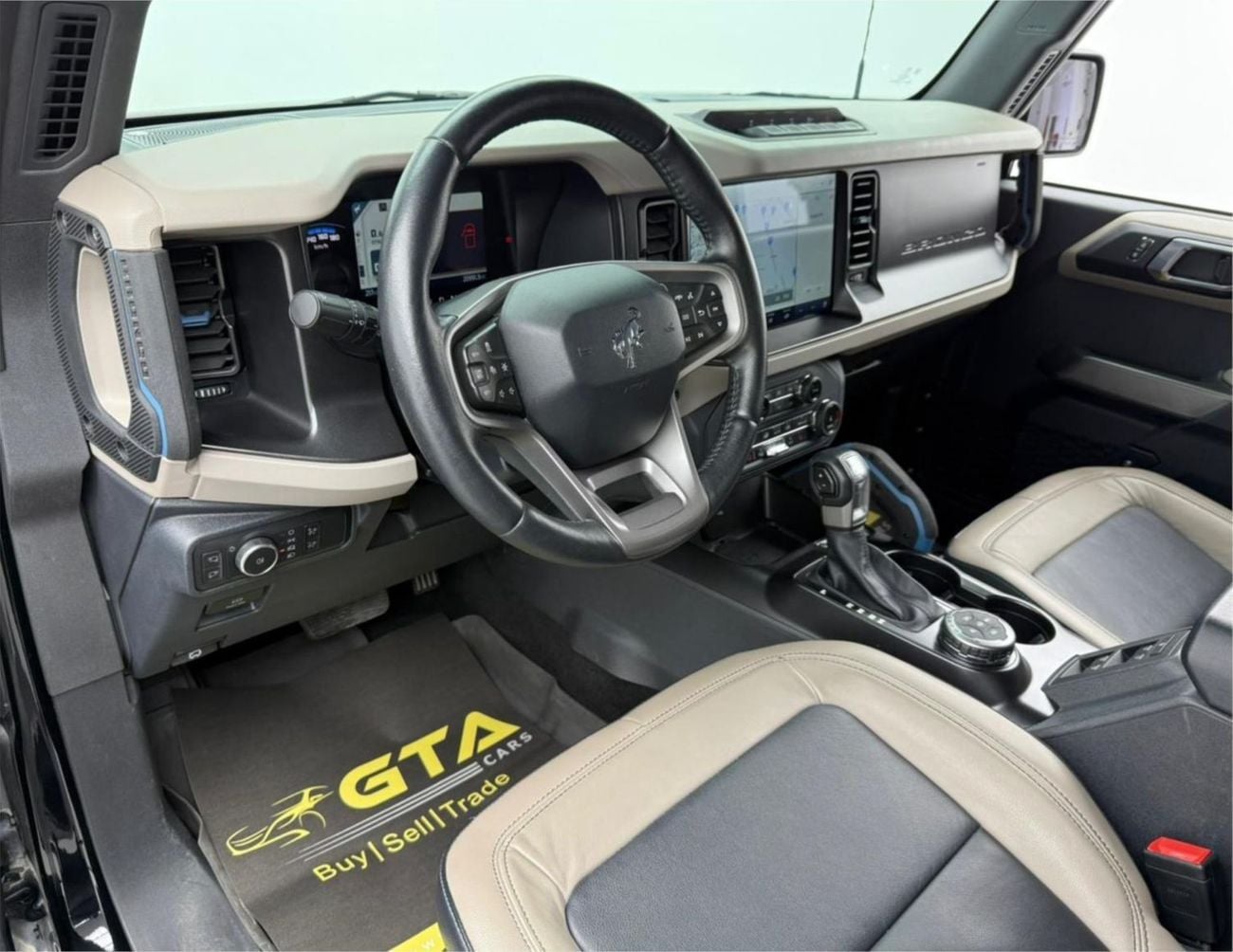Ford Bronco Wildtrak 2.7L (5 Seater) 2022 Ford Bronco Sasquatch ,Ford Warranty+Full Service History ,GCC