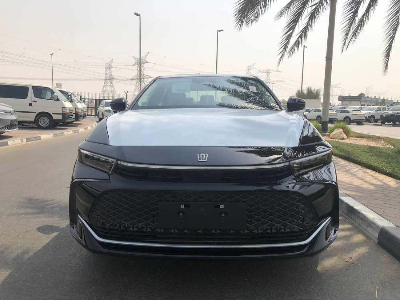 Toyota Crown TOYOTA_CROWN_2.5_HYBRID_FULL_OPTIONS_2023