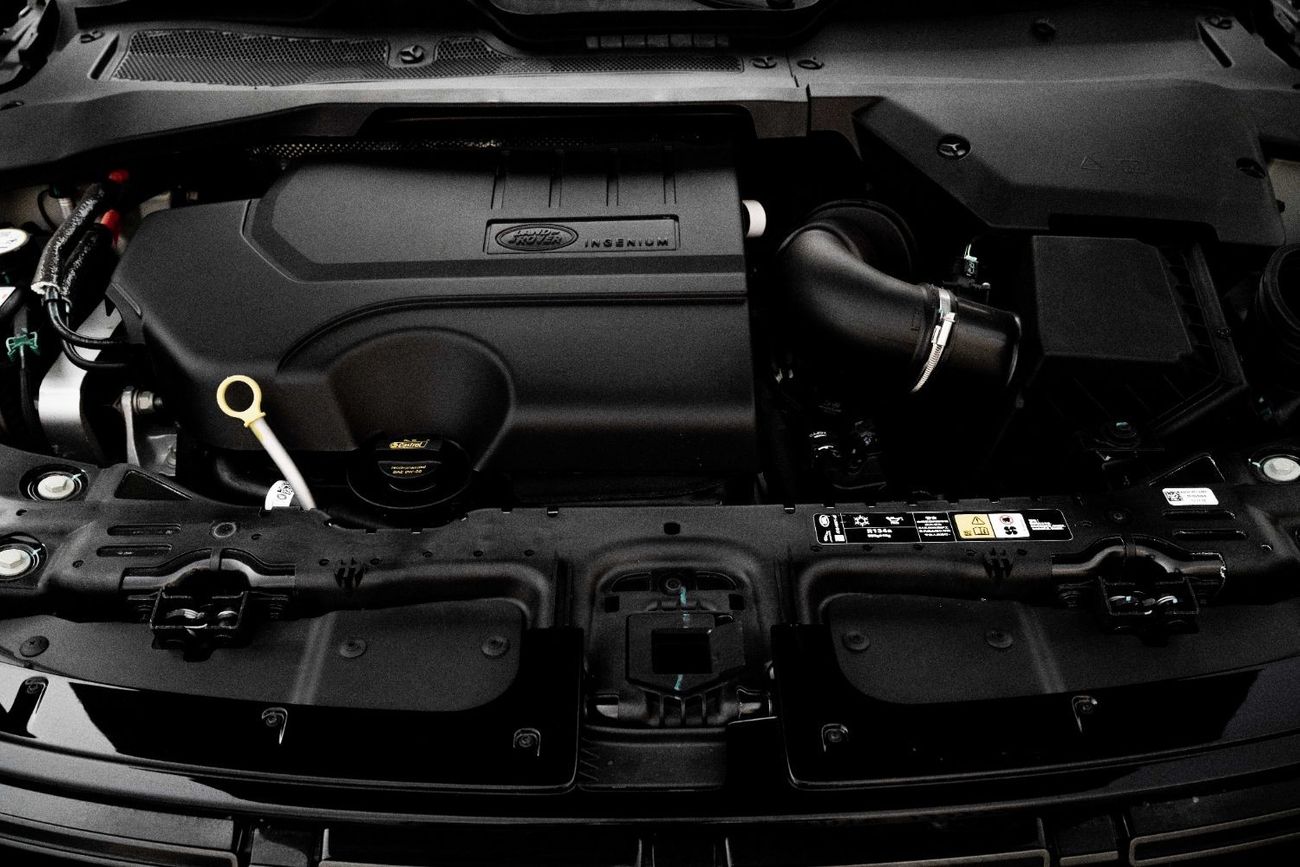 لاند روفر رانج روفر إيفوك Dynamic SE P250 2.0L