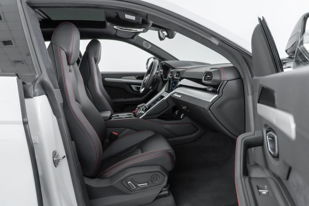 لامبورغيني اوروس S 4.0T V8