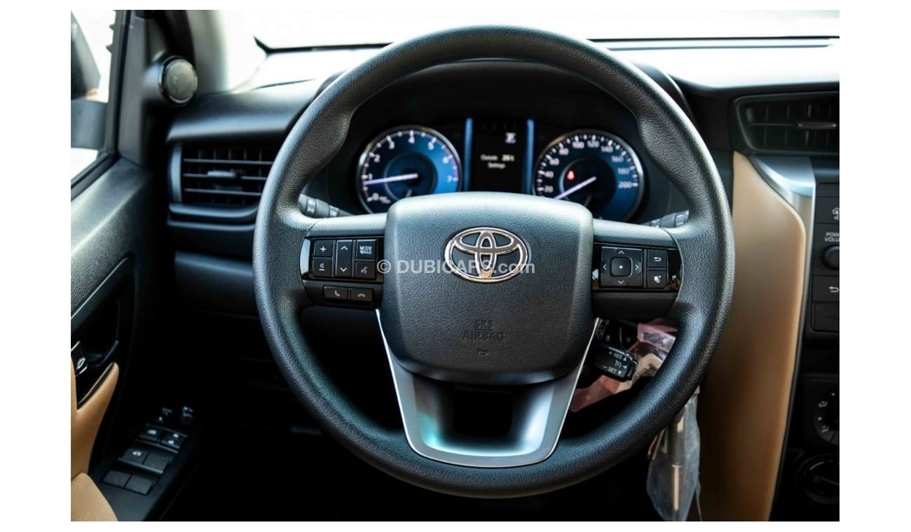 Toyota Fortuner 2023 Toyota Fortuner 2.7 EXR P AT - Pearl White inside Beige | Export Only